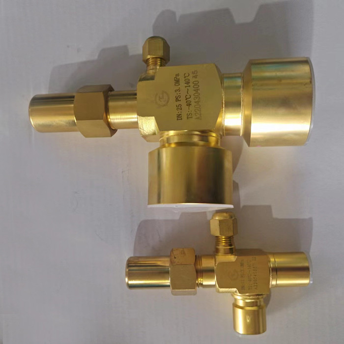 صمام زاوية التبريد CE لـ CFC HCFC HFC R717 الضغط الهيدروليكي 9.5MPa